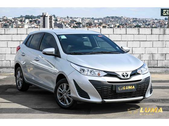 TOYOTA YARIS 1.5 16V FLEX XL PLUS CONNECT MULTIDRIVE TOYOTA YARIS 1.5 16V FLEX XL PLUS CONNECT MULTIDRIVE